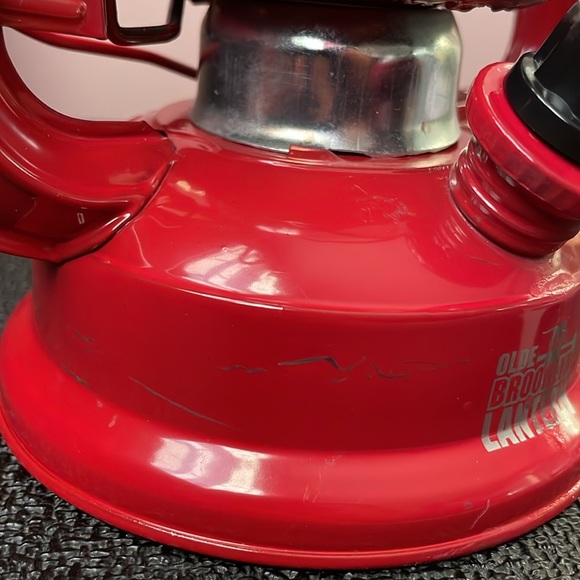 Red Olde Brooklyn Lantern - Picture 11 of 17